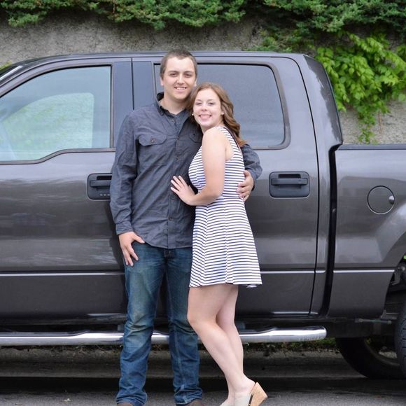 Meet your Posher, Alex - Picture 1 of 1